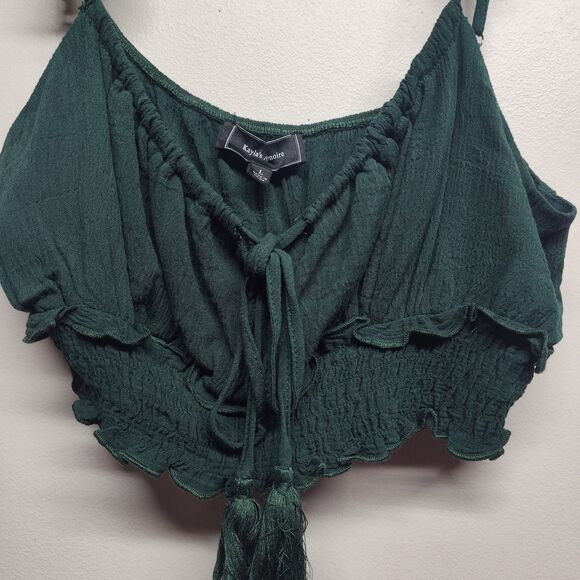 Kayla's Armoire Cropped Cami Top Women SizeL Green Ruffle Beachy Summer Festival - Picture 3 of 6